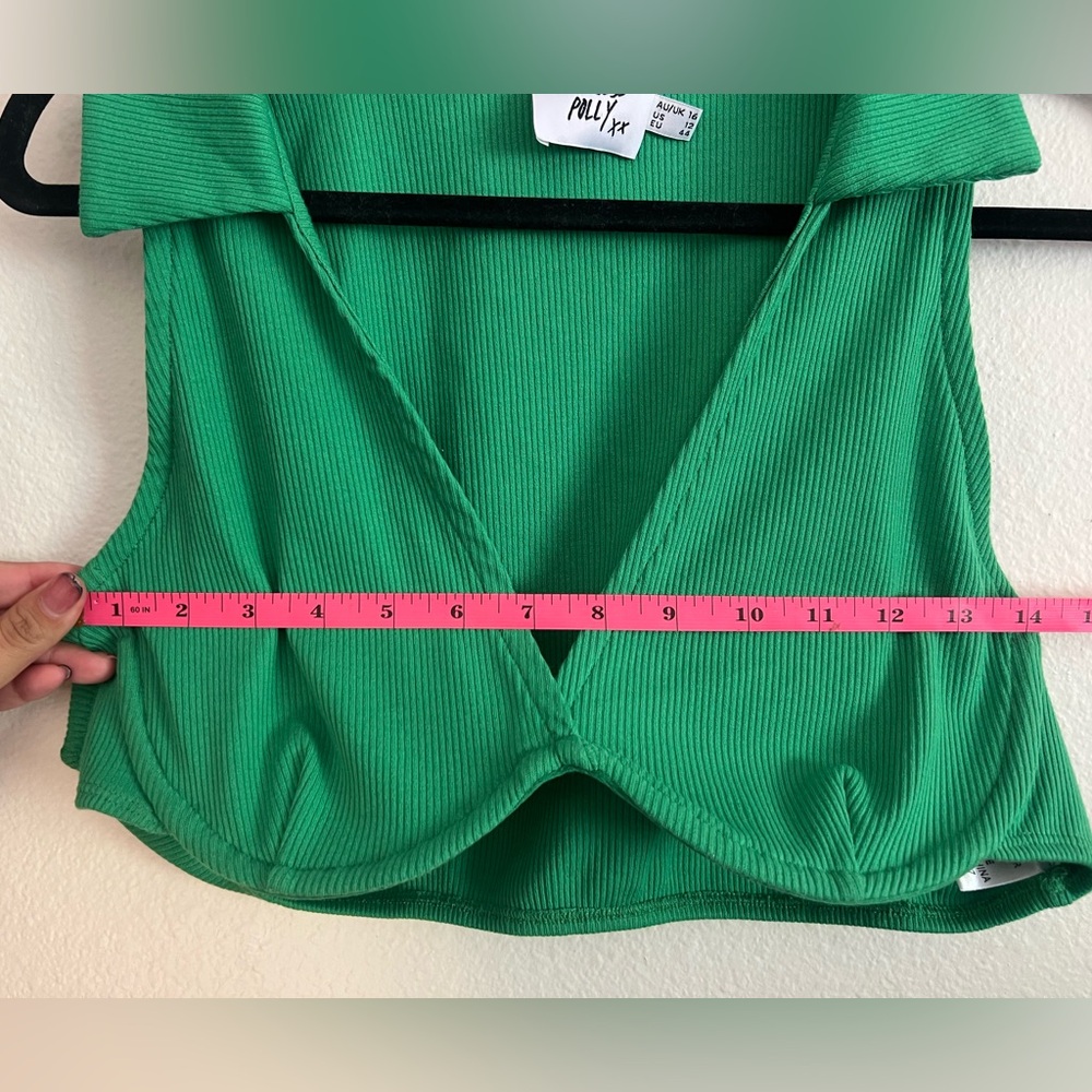 Princess Polly Green Collared Crop Top - Picture 2 of 3